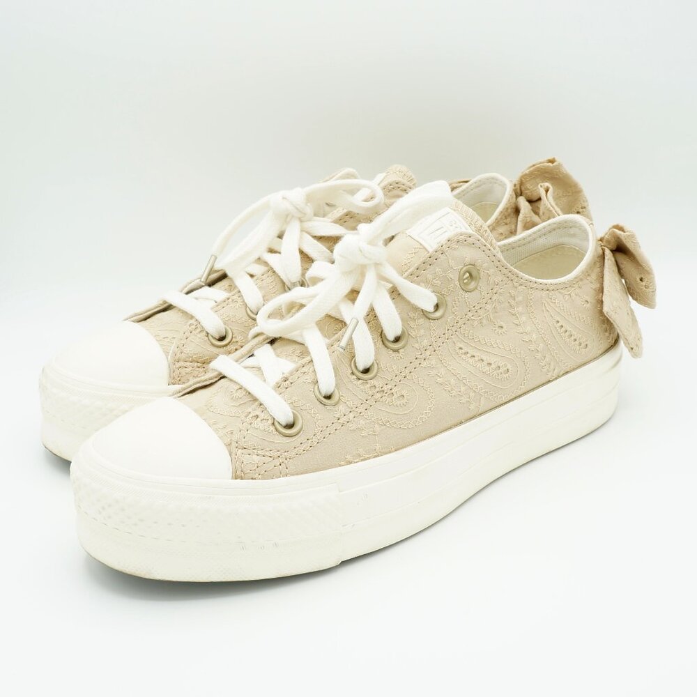 Converse Chuck Taylor All Star Lift Bow Shoe Women's Size 9